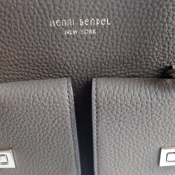 LIKE NEW HENRY BENDEL BAG+dust bag - Picture 2 of 13